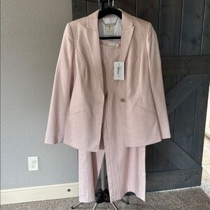 Ted Baker London Pink Suit w/Wide-Leg Trousers